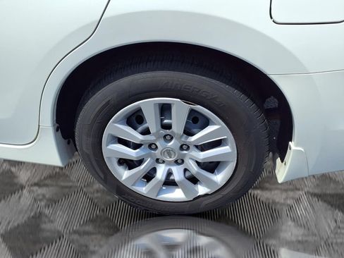 Used 2014 Nissan Altima 2.5 S FWD image 20