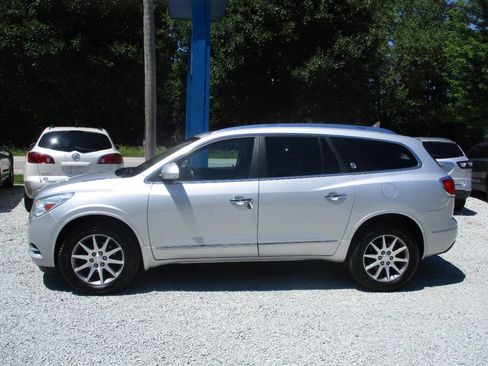 Used 2016 Buick Enclave Leather AWD/4WD image 2