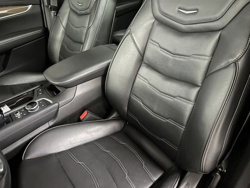 Certified 2023 Cadillac XT6 Sport w/ Platinum Package image 16