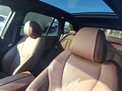 Used 2021 BMW X5 xDrive40i w/ Premium Package image 25