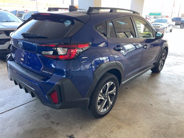 Used 2024 Subaru Crosstrek 2.0i Premium AWD/4WD image 5