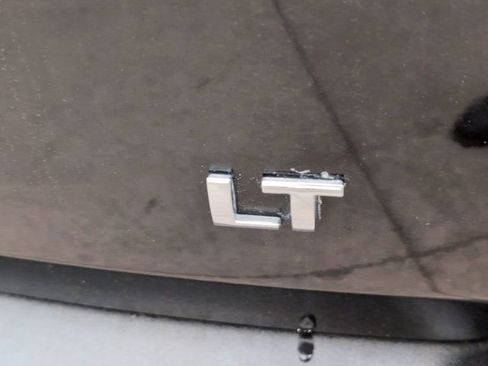 Certified 2023 Chevrolet Traverse LT image 30