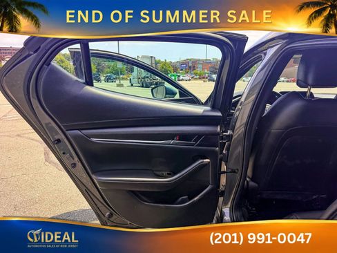 Used 2023 MAZDA MAZDA3 s FWD image 14