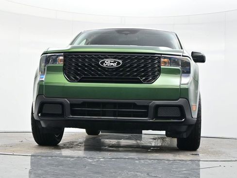 New 2025 Ford Maverick XLT w/ XLT Luxury Package image 40