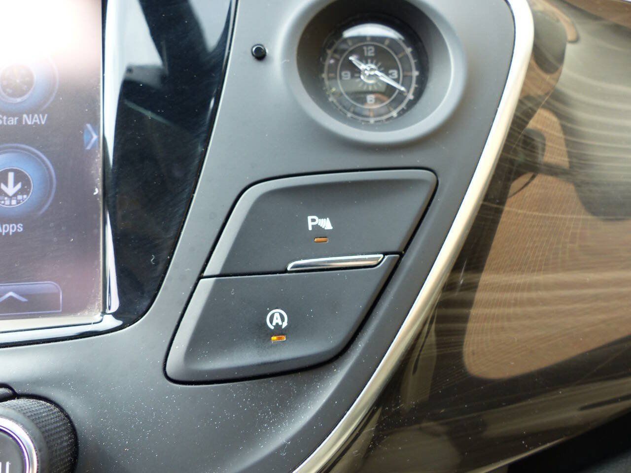 Used 2019 Buick Envision Preferred FWD image 31