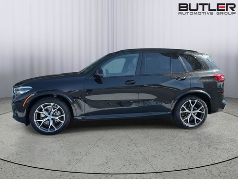 Certified 2023 BMW X5 sDrive40i w/ M Sport Package image 3