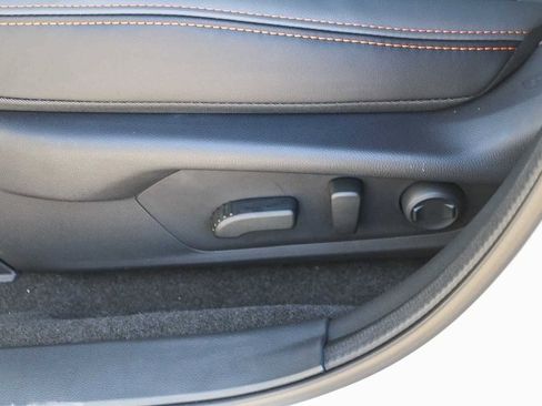 New 2025 Subaru Crosstrek 2.5i Limited image 16