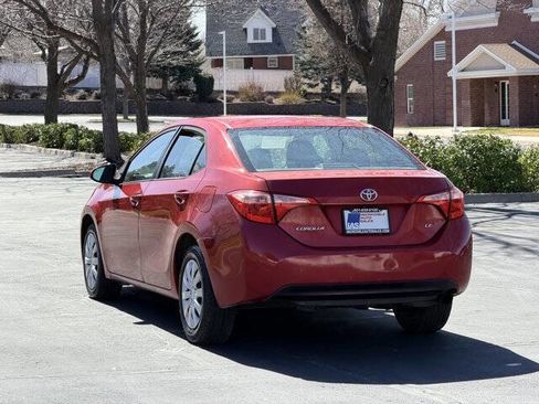 Used 2019 Toyota Corolla LE image 7