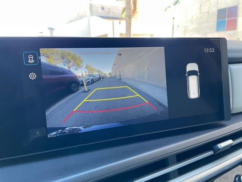 Used 2025 Hyundai Santa Fe SEL image 17