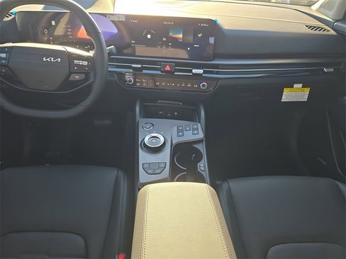 New 2026 Kia Sportage SX Prestige image 15