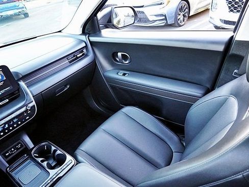 Certified 2025 Hyundai Ioniq 5 SEL image 23