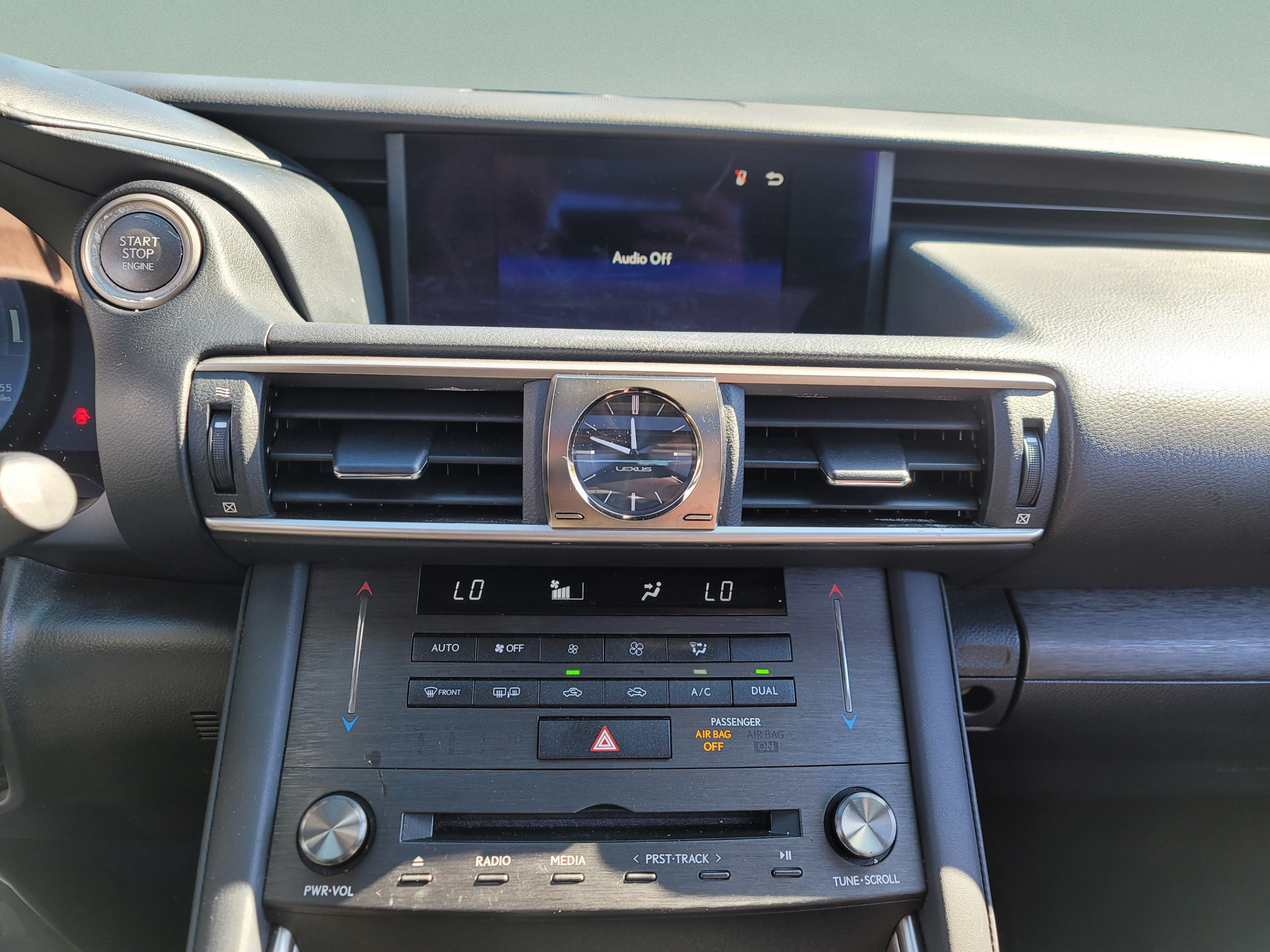 Used 2019 Lexus IS 300 RWD image 16