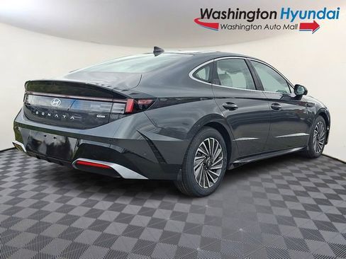 New 2026 Hyundai Sonata Limited FWD image 6