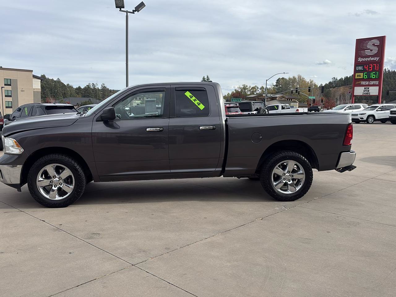 Used 2016 RAM 1500 Big Horn AWD/4WD image 4