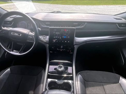 Used 2022 Jeep Grand Cherokee L Laredo AWD/4WD image 13