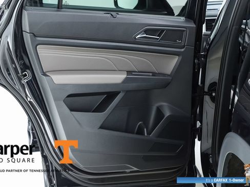 Used 2023 Volkswagen Atlas Cross Sport SEL Premium R-Line AWD/4WD image 17