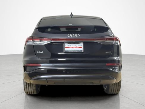 Used 2023 Audi Q4 e-tron Premium Plus w/ Premium Plus AWD/4WD image 4