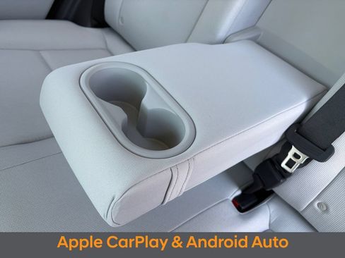Certified 2025 Hyundai Kona SEL FWD image 9