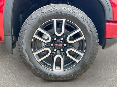 New 2026 GMC Sierra 1500 AT4 w/ AT4 Premium Package AWD/4WD image 19