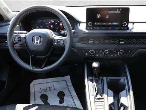 Used 2025 Honda Accord SE image 23