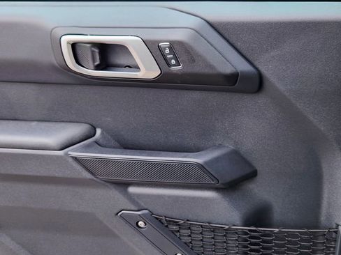 New 2025 Ford Bronco Big Bend w/ Black Diamond Package image 9