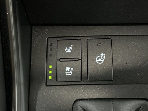 Used 2025 Lexus IS 350 F Sport w/ Navigation Package AWD/4WD image 34