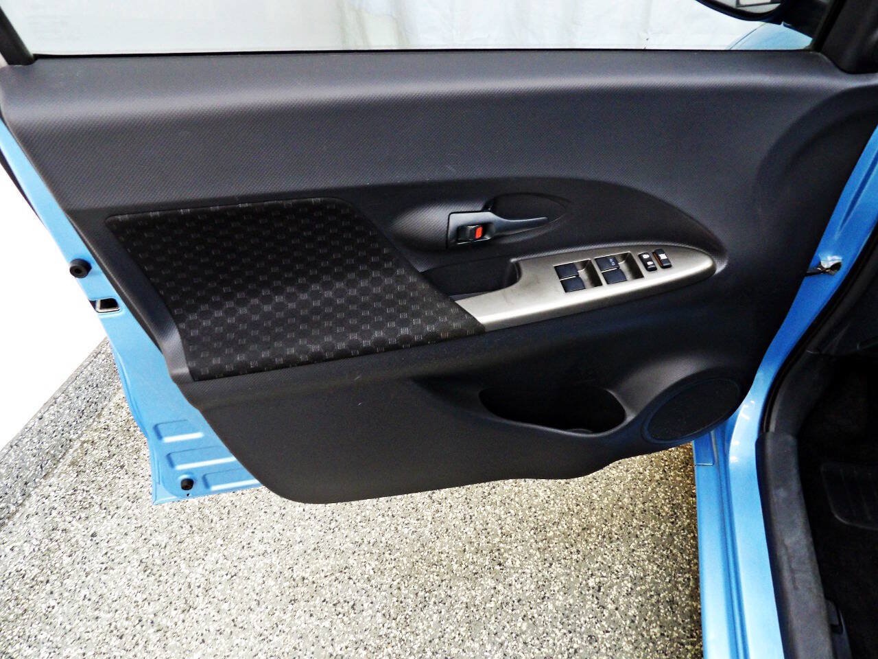 Used 2014 Scion xD FWD image 7
