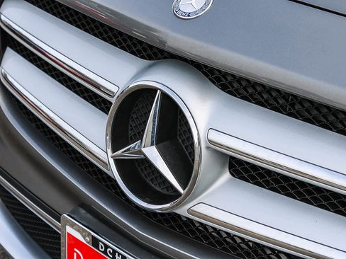 Used 2016 Mercedes-Benz GLA 250 image 9