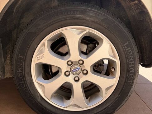 Used 2013 Volvo XC60 3.2 FWD image 27