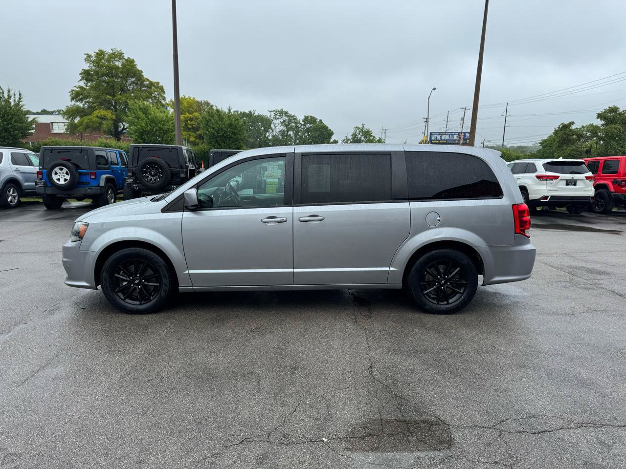 Used 2019 Dodge Grand Caravan GT FWD image 6