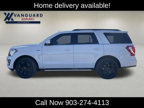 Used 2021 Ford Expedition XLT image 2