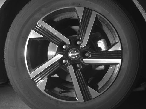 Used 2025 Nissan Sentra SV image 13