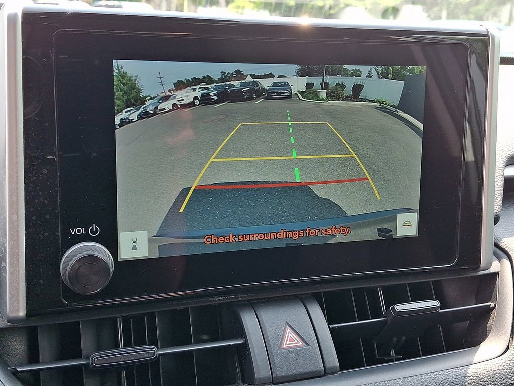 Certified 2025 Toyota RAV4 XLE AWD/4WD image 20