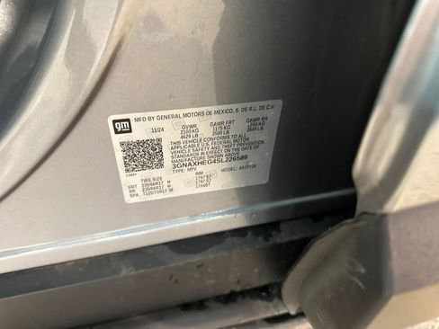 Used 2025 Chevrolet Equinox LT FWD image 29