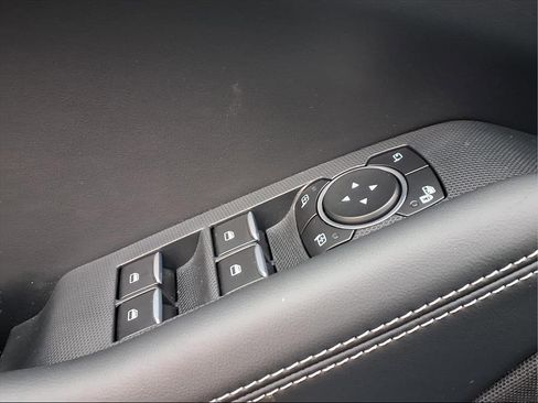 Used 2024 Ford Mustang Mach-E Select w/ Comfort Package Lite image 19