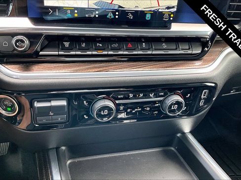 Used 2025 Chevrolet Silverado 2500 LT w/ Trail Boss Package AWD/4WD image 17