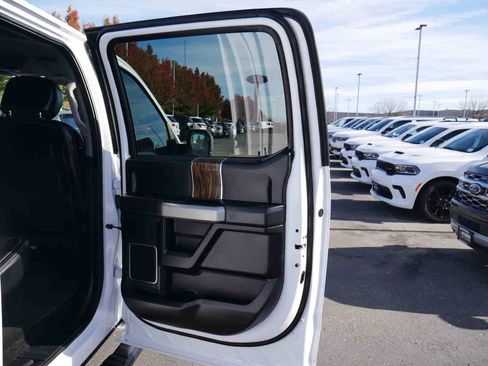 Used 2018 Ford F150 Lariat w/ Equipment Group 501A Mid image 26