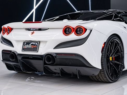 Used 2023 Ferrari F8 Tributo RWD image 26