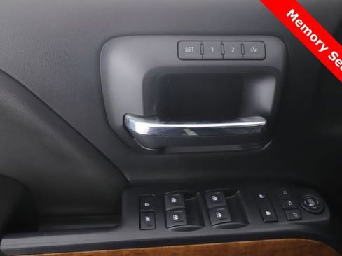 Used 2017 Chevrolet Silverado 1500 High Country image 20