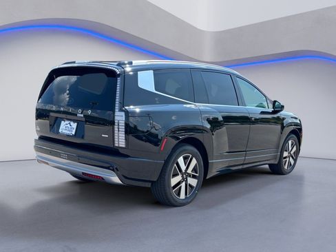 New 2026 Hyundai Ioniq 9 SEL image 5