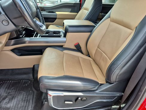 Used 2023 Ford F350 Lariat w/ Lariat Ultimate Package AWD/4WD image 16