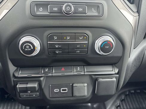 New 2026 GMC Sierra 3500 Pro w/ Convenience Package image 9