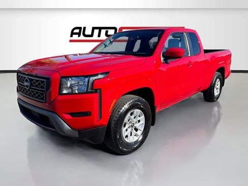 Used 2024 Nissan Frontier SV w/ Technology Package RWD image 3