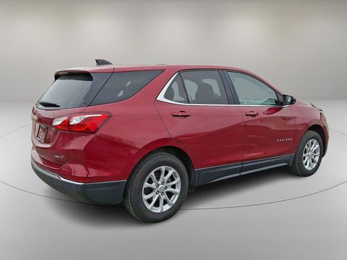 Used 2018 Chevrolet Equinox LT image 11