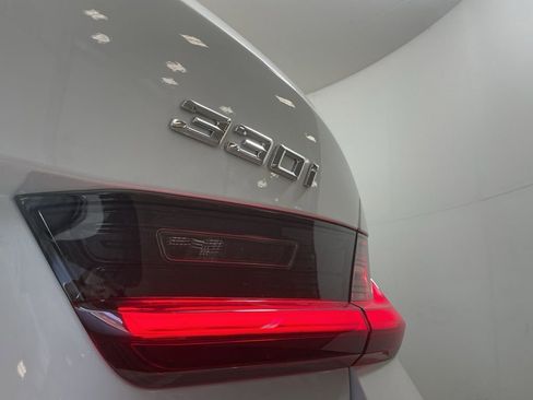 New 2026 BMW 330i Sedan w/ Convenience Package image 31