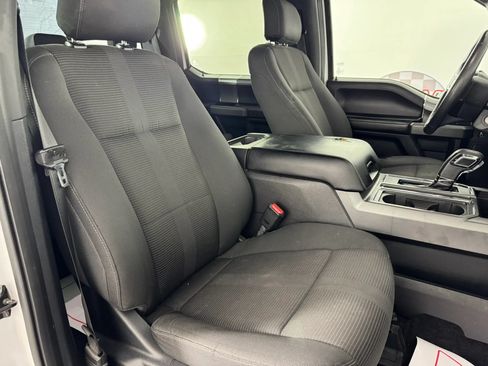Used 2016 Ford F150 XLT w/ Equipment Group 302A Luxury AWD/4WD image 31