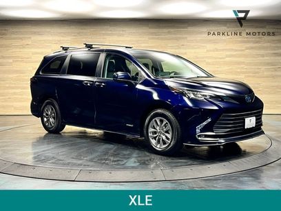 Used 2021 Toyota Sienna XLE w/ XLE Plus Package