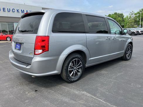 Used 2019 Dodge Grand Caravan GT w/ Safety Sphere Group FWD image 6