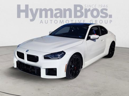 Used 2024 BMW M2 Carbon Roof, Live Cockpit Pro, w/ Lighting Package image 7