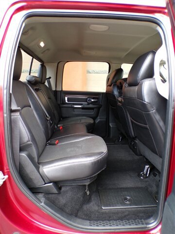 Used 2017 RAM 1500 Laramie w/ Convenience Group AWD/4WD image 27